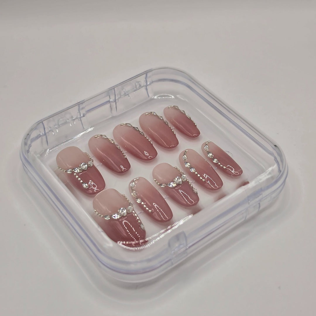 Uñas postizas hechas a mano