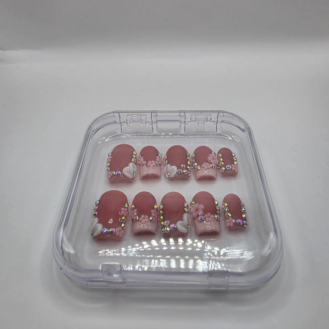 Uñas postizas hechas a mano