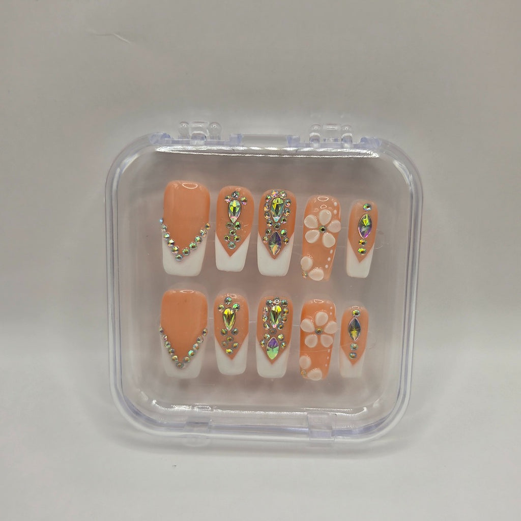 Uñas postizas hechas a mano