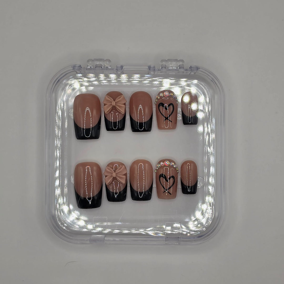 Uñas postizas hechas a mano