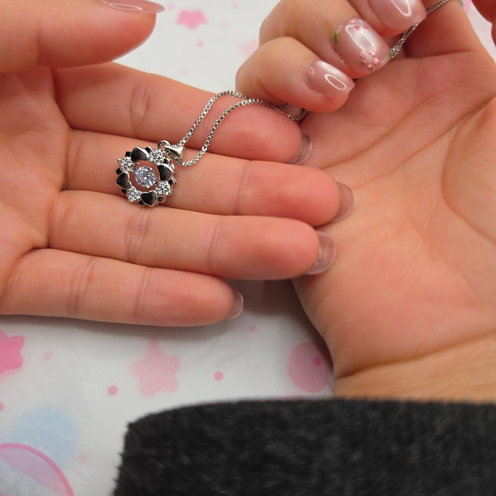 Collar Corona De Corazones