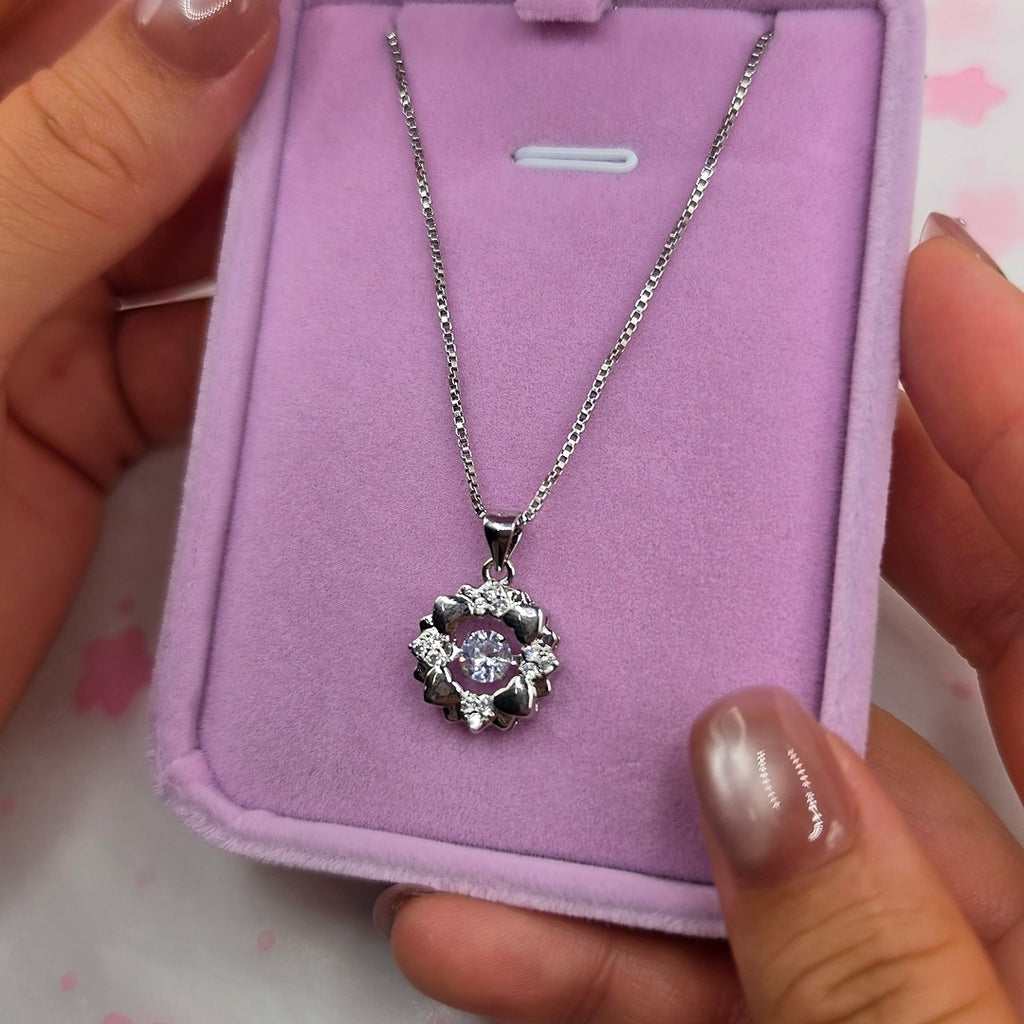 Collar Corona De Corazones