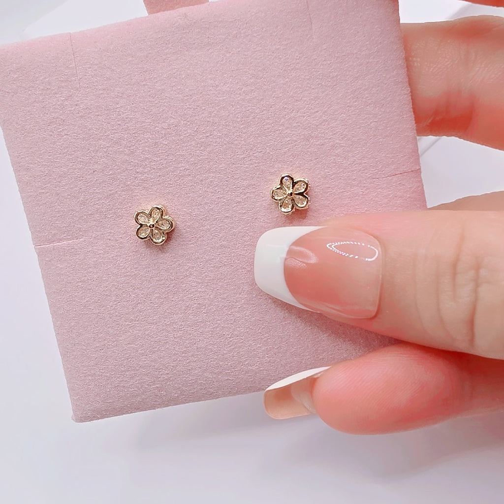 Pendientes Flor Dorados
